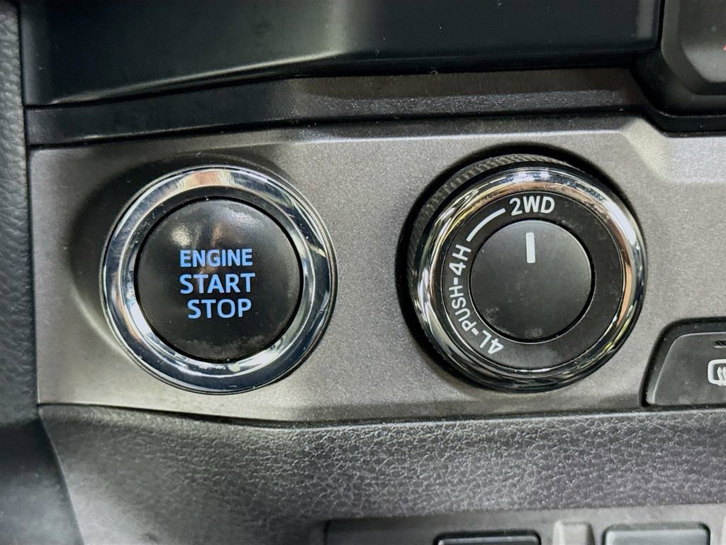 Used 2019 Toyota Tacoma TRD Off-Road w/ Technology Package image 27