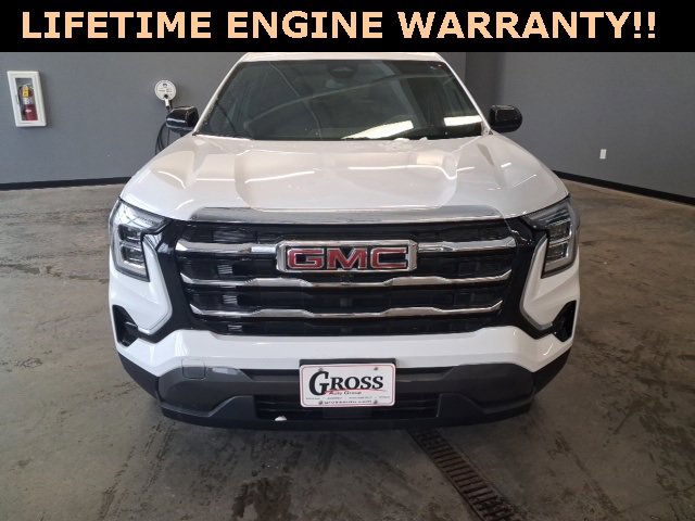 Used 2025 GMC Terrain Elevation image 3