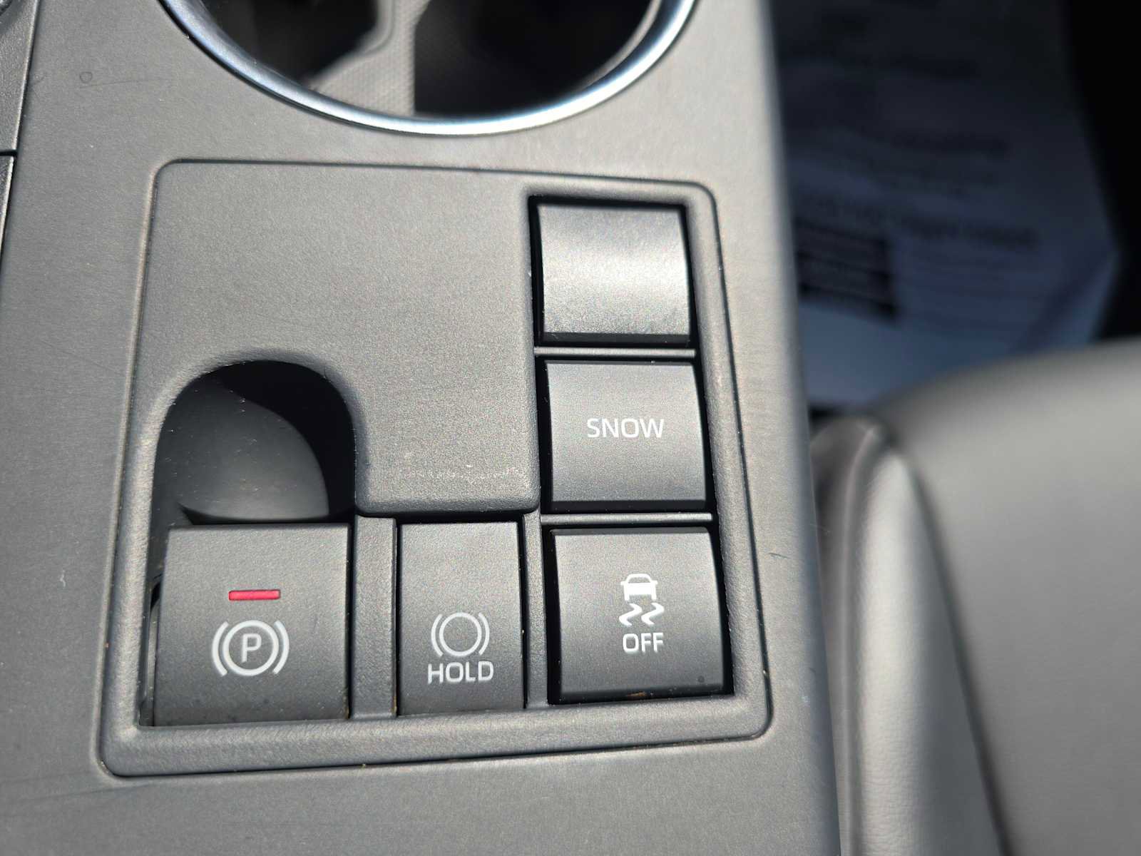 Certified 2025 Toyota Highlander XLE FWD image 33
