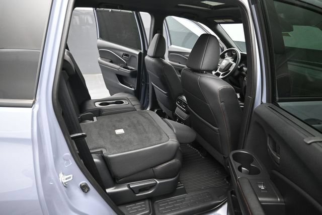 Certified 2025 Honda Passport TrailSport image 32