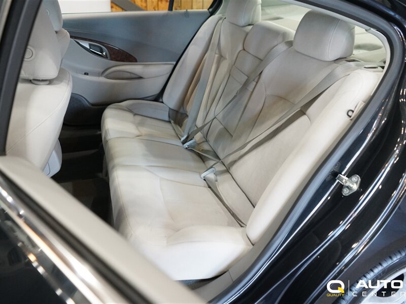 Used 2010 Buick LaCrosse CX FWD image 17