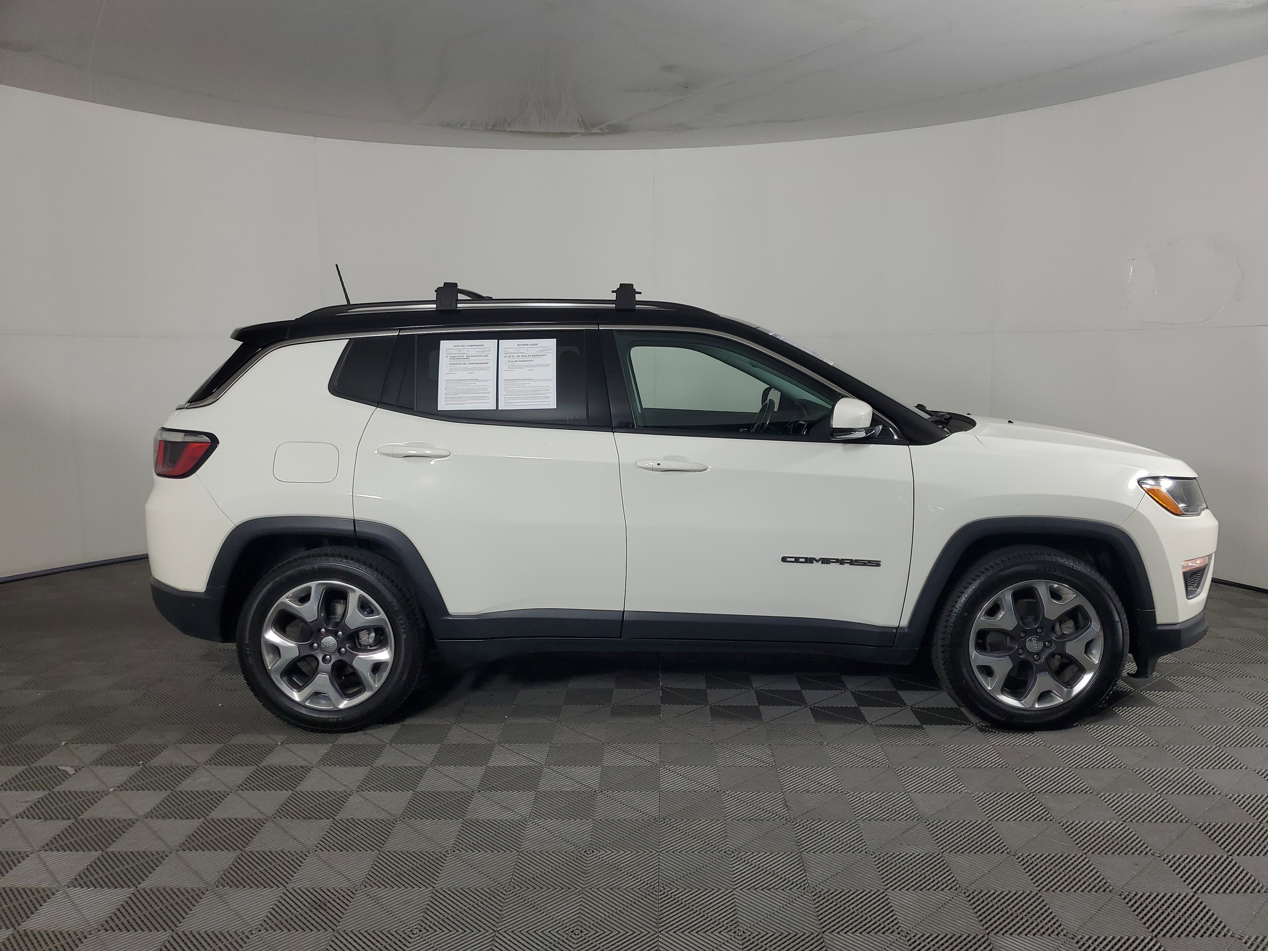 Used 2020 Jeep Compass Limited FWD image 3