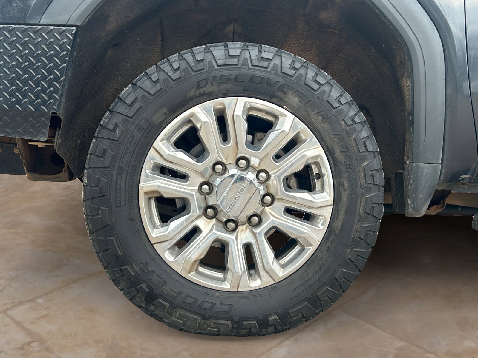 Used 2021 GMC Sierra 3500 Denali w/ Technology Package image 28