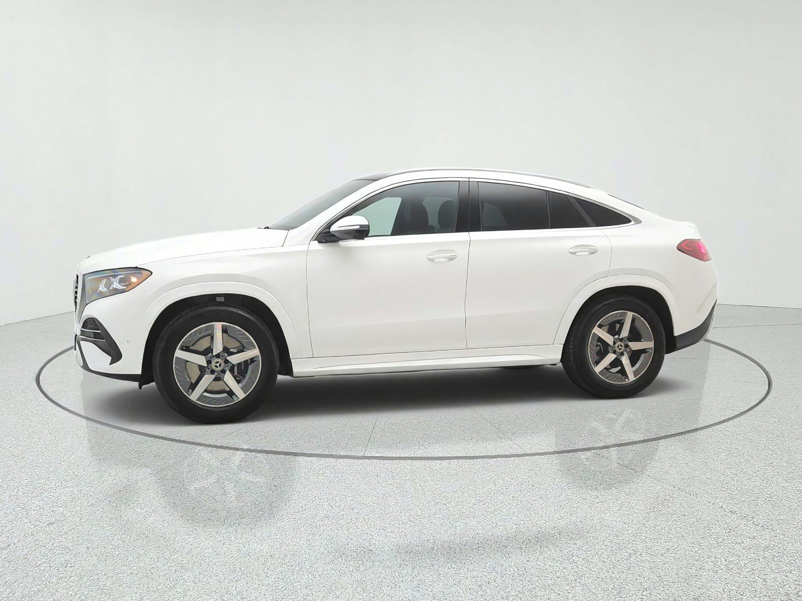 New 2027 Mercedes-Benz GLE 450 4MATIC Coupe image 8