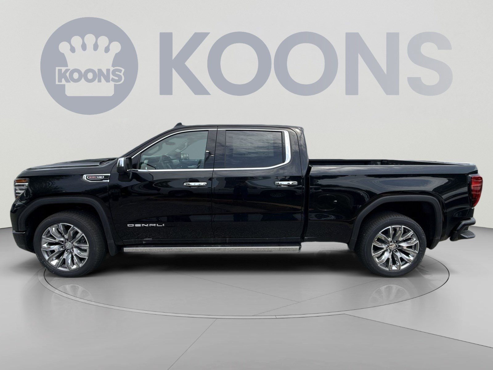 New 2026 GMC Sierra 1500 Denali w/ Denali Reserve Package AWD/4WD image 2