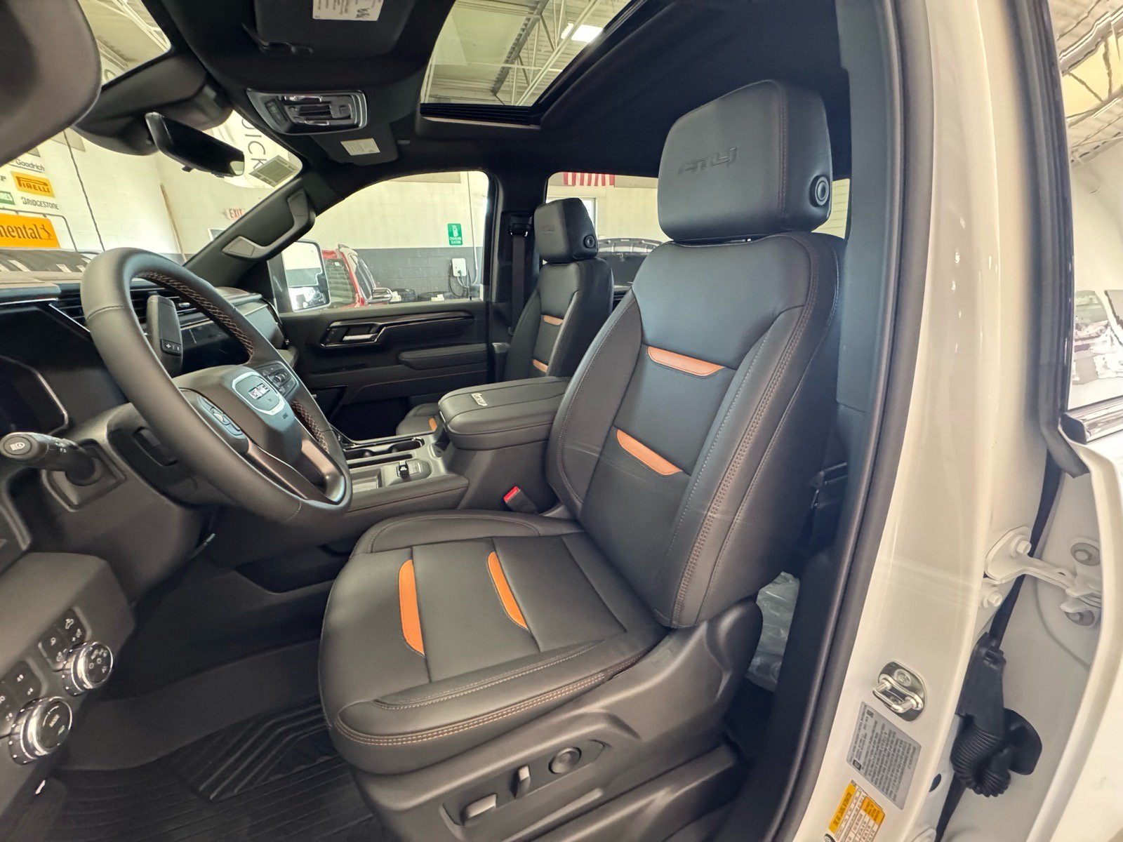 New 2026 GMC Sierra 2500 AT4 w/ AT4 Premium Plus Package AWD/4WD image 21