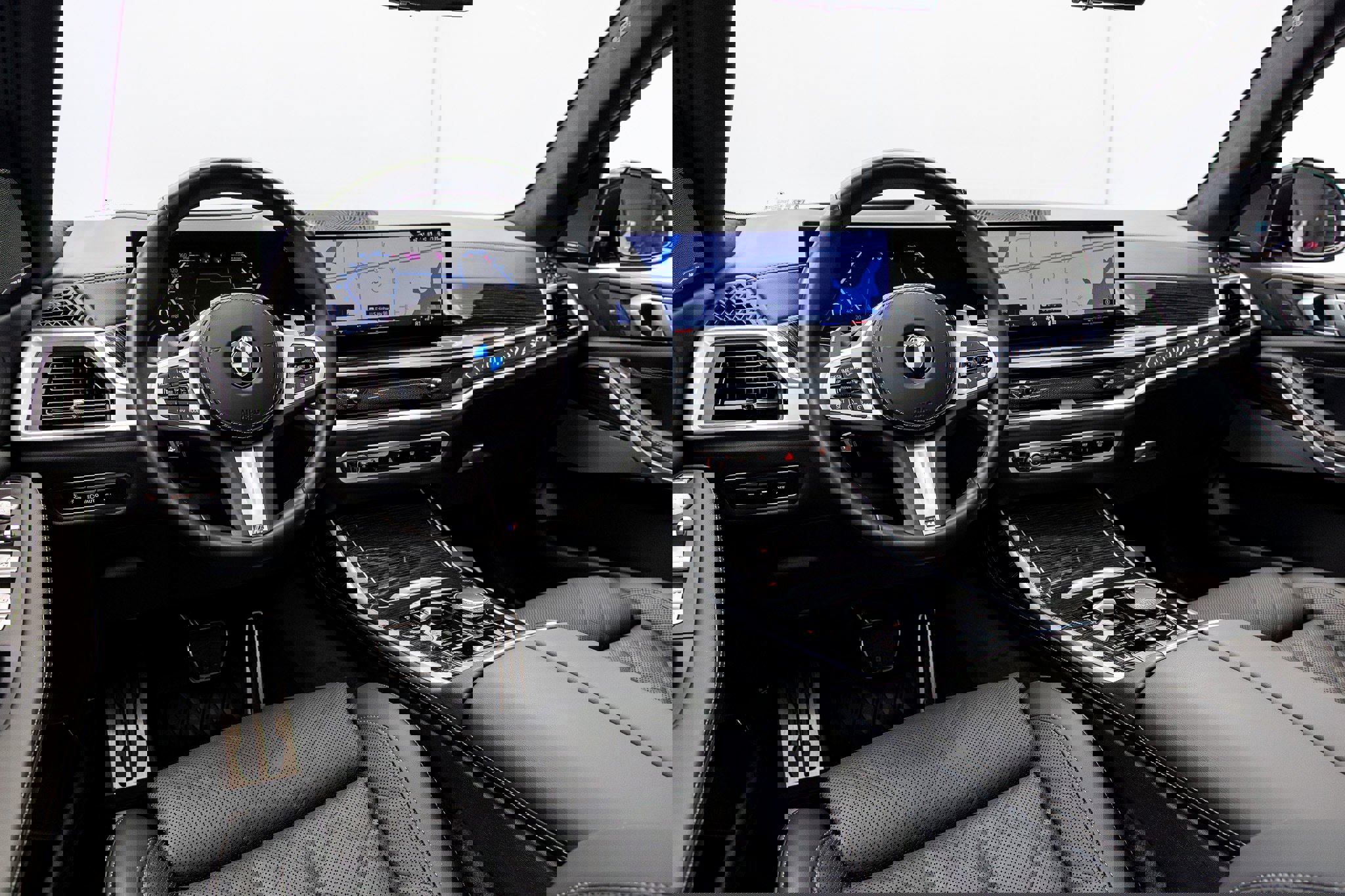 Used 2024 BMW X7 xDrive40i w/ M Sport Package image 42