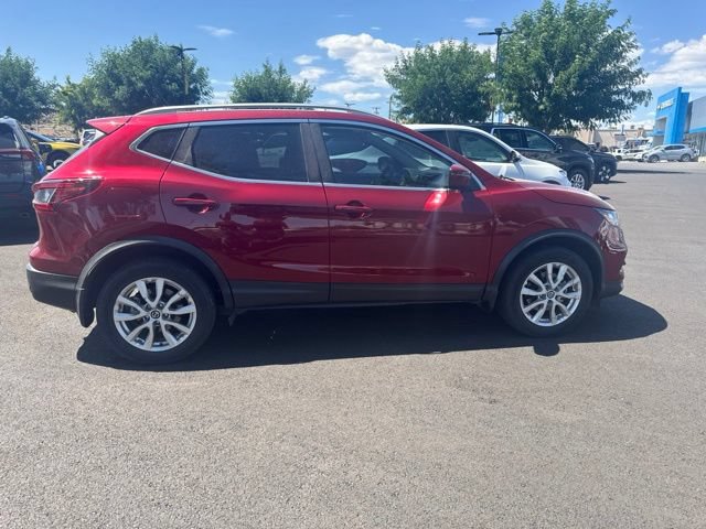 Used 2022 Nissan Rogue Sport SV FWD image 3