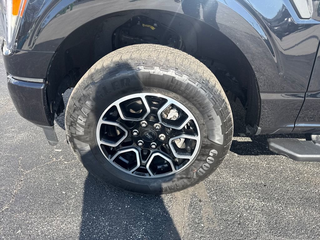 Used 2023 Ford F150 XLT w/ Equipment Group 302A High image 13