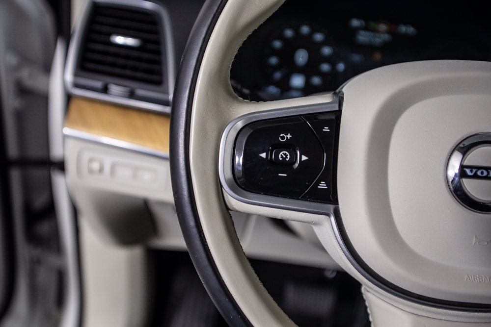 Used 2022 Volvo XC90 T8 Inscription Expression w/ Climate Package AWD/4WD image 38