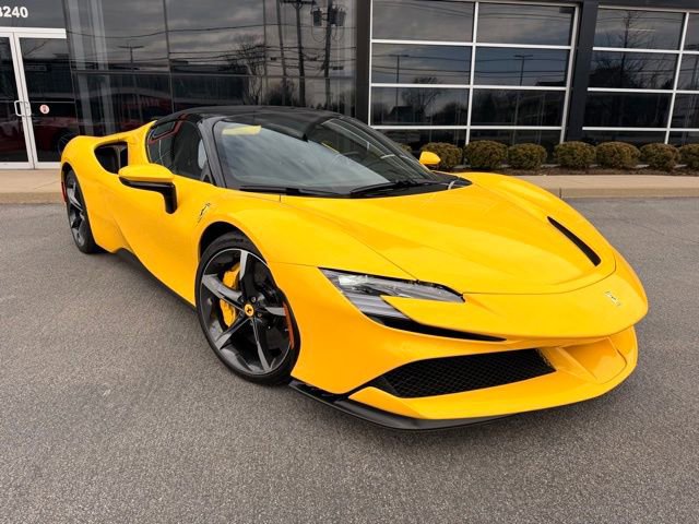 Used 2022 Ferrari SF90 Spider AWD/4WD image 2