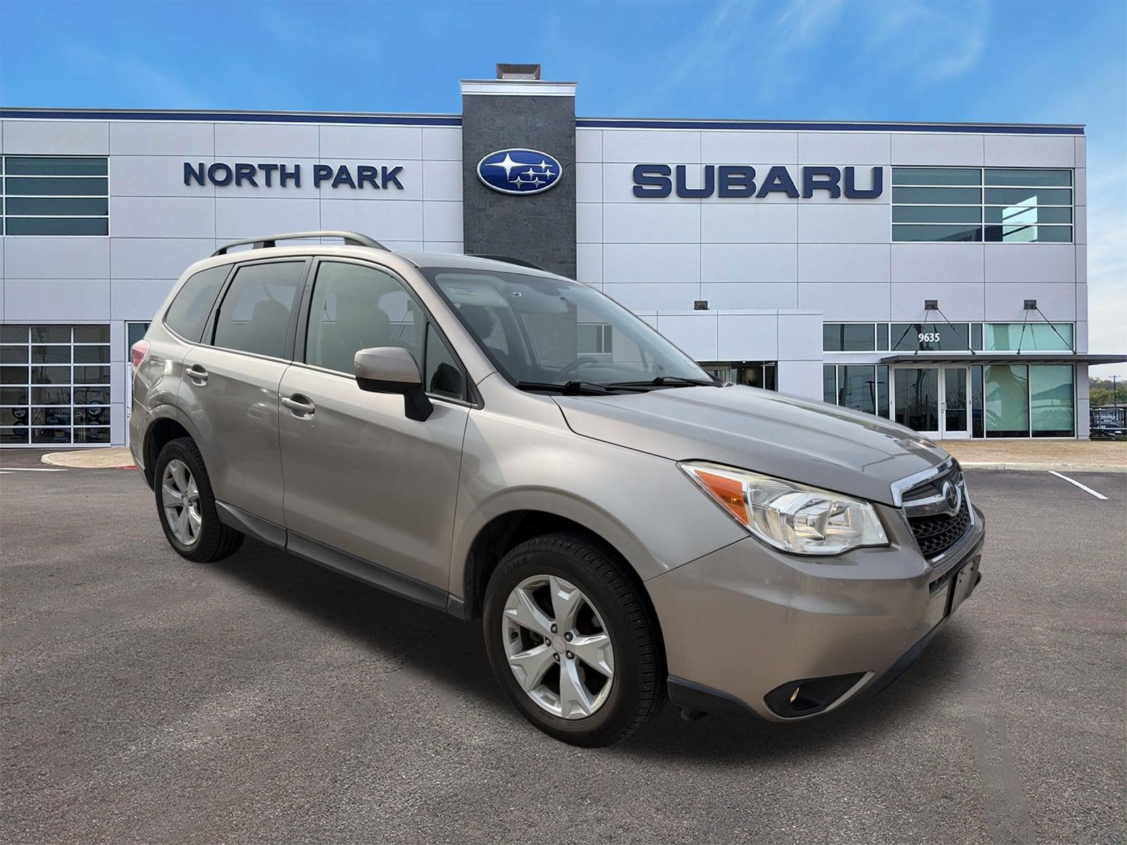 Used 2016 Subaru Forester 2.5i Premium AWD/4WD image 1