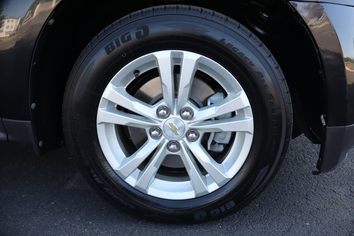 Used 2010 Chevrolet Equinox LT w/ Vehicle Interface Package AWD/4WD image 42