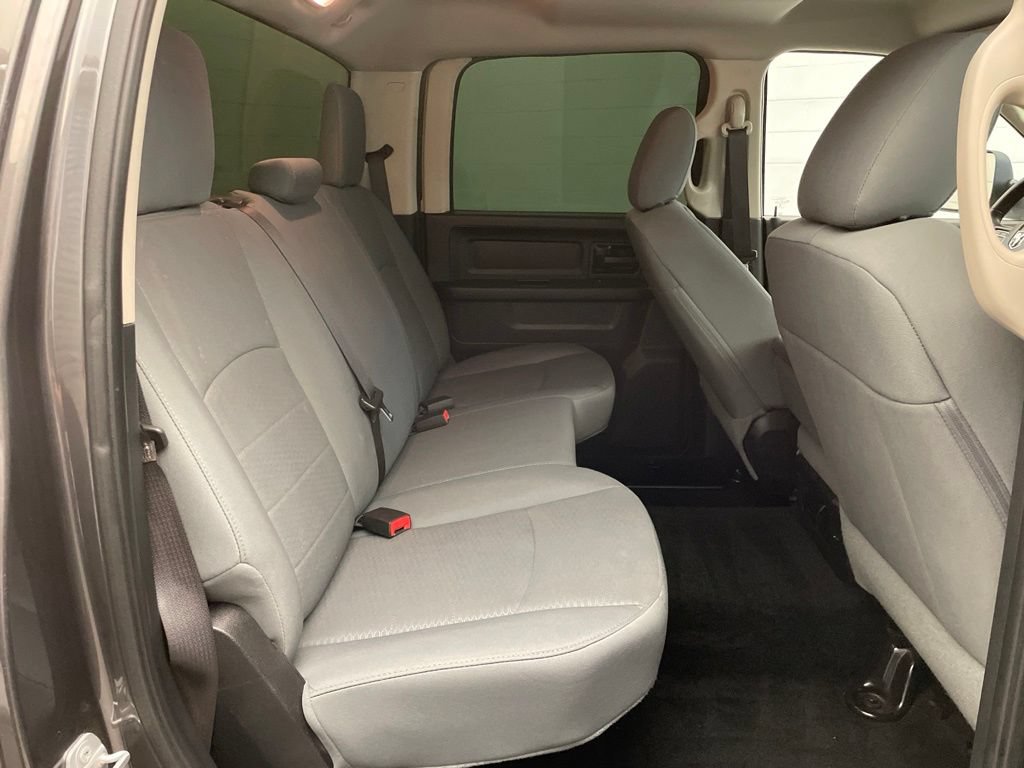 Used 2015 RAM 2500 Tradesman w/ Chrome Appearance Group AWD/4WD image 26