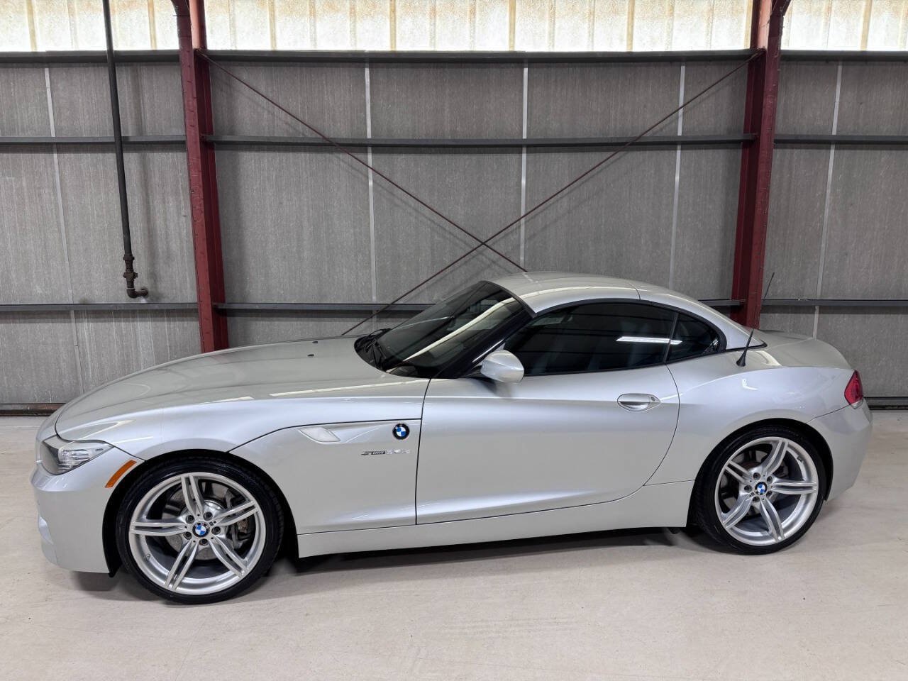Used 2011 BMW Z4 sDrive35is RWD image 2