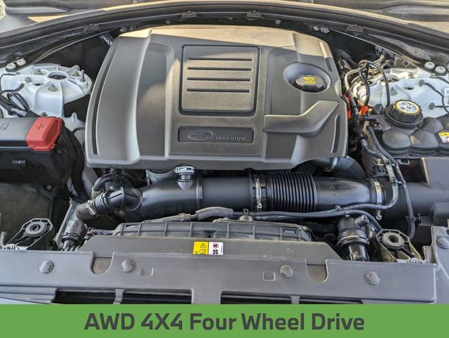 Used 2025 Land Rover Range Rover Velar Dynamic SE image 12