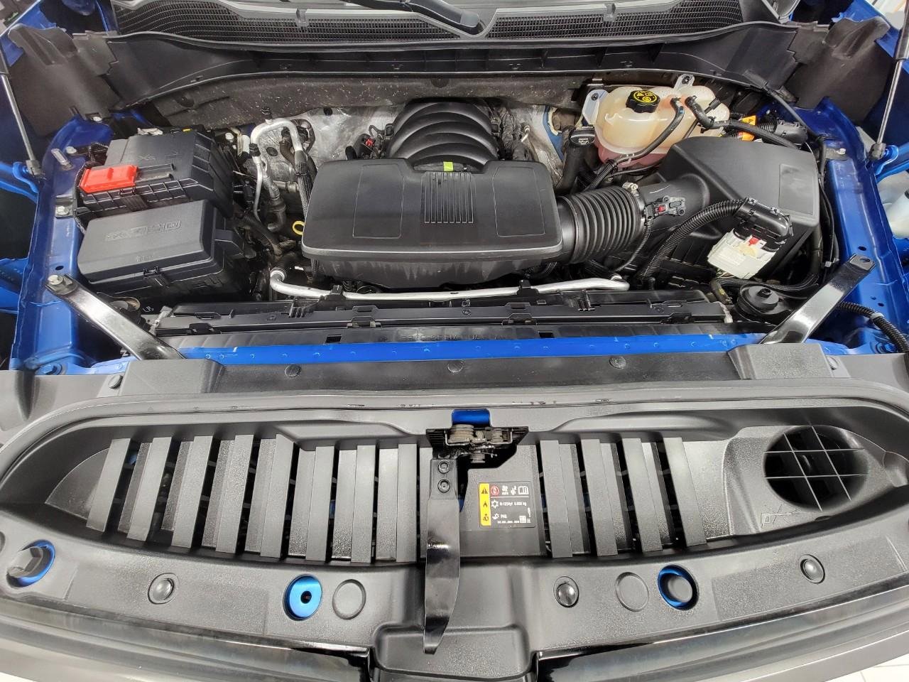 Used 2023 Chevrolet Silverado 1500 ZR2 image 9