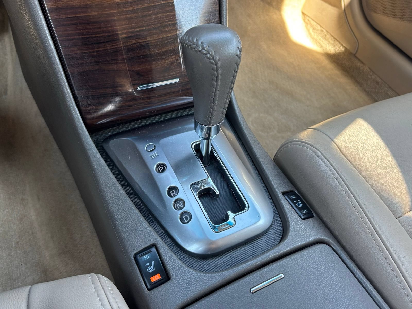 Used 2012 Nissan Altima 3.5 SR w/ Sport Pkg FWD image 27