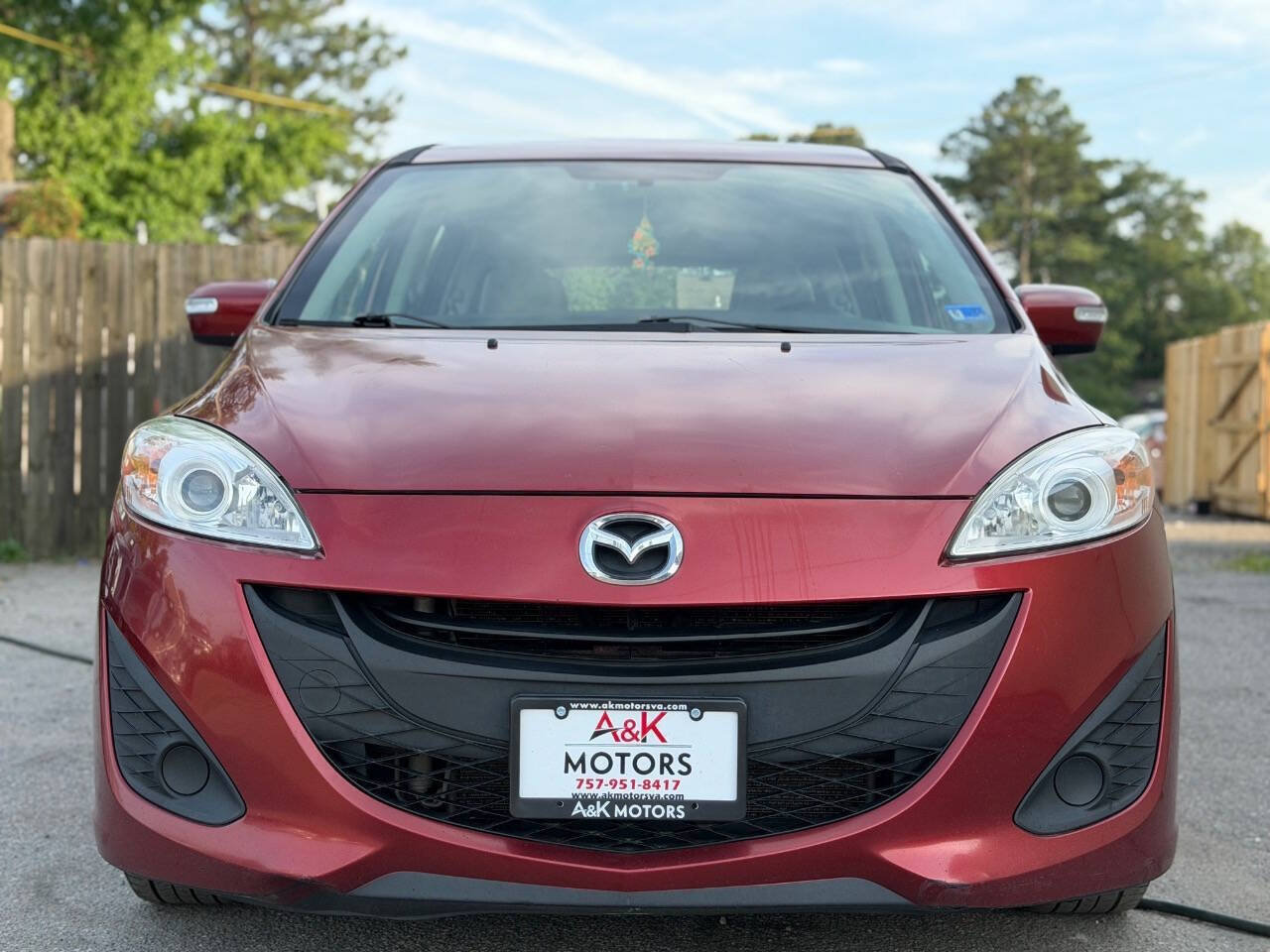 Used 2013 MAZDA MAZDA5 Sport FWD image 3