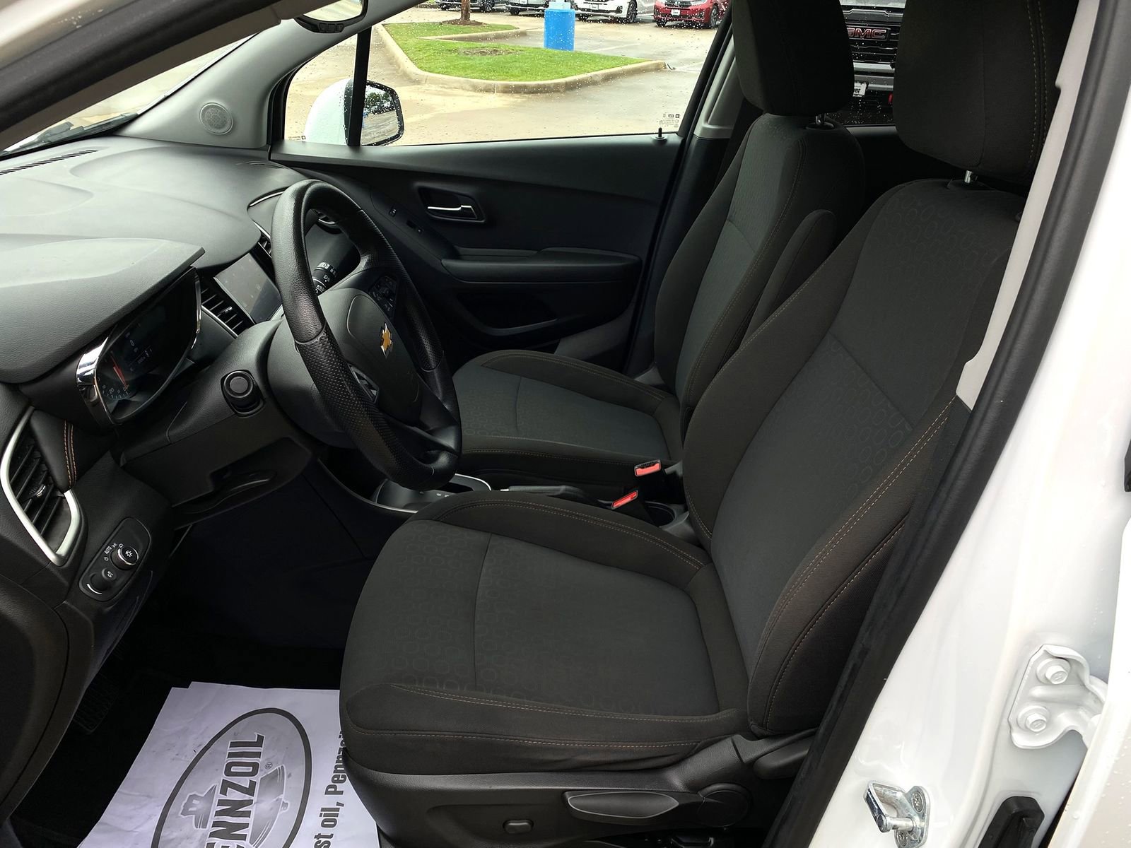 Used 2020 Chevrolet Trax LS w/ Tint and Cruise Package FWD image 10