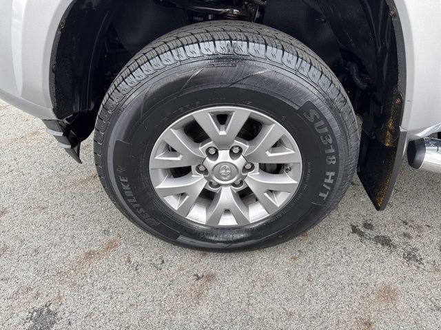 Used 2019 Toyota Tacoma SR5 image 9