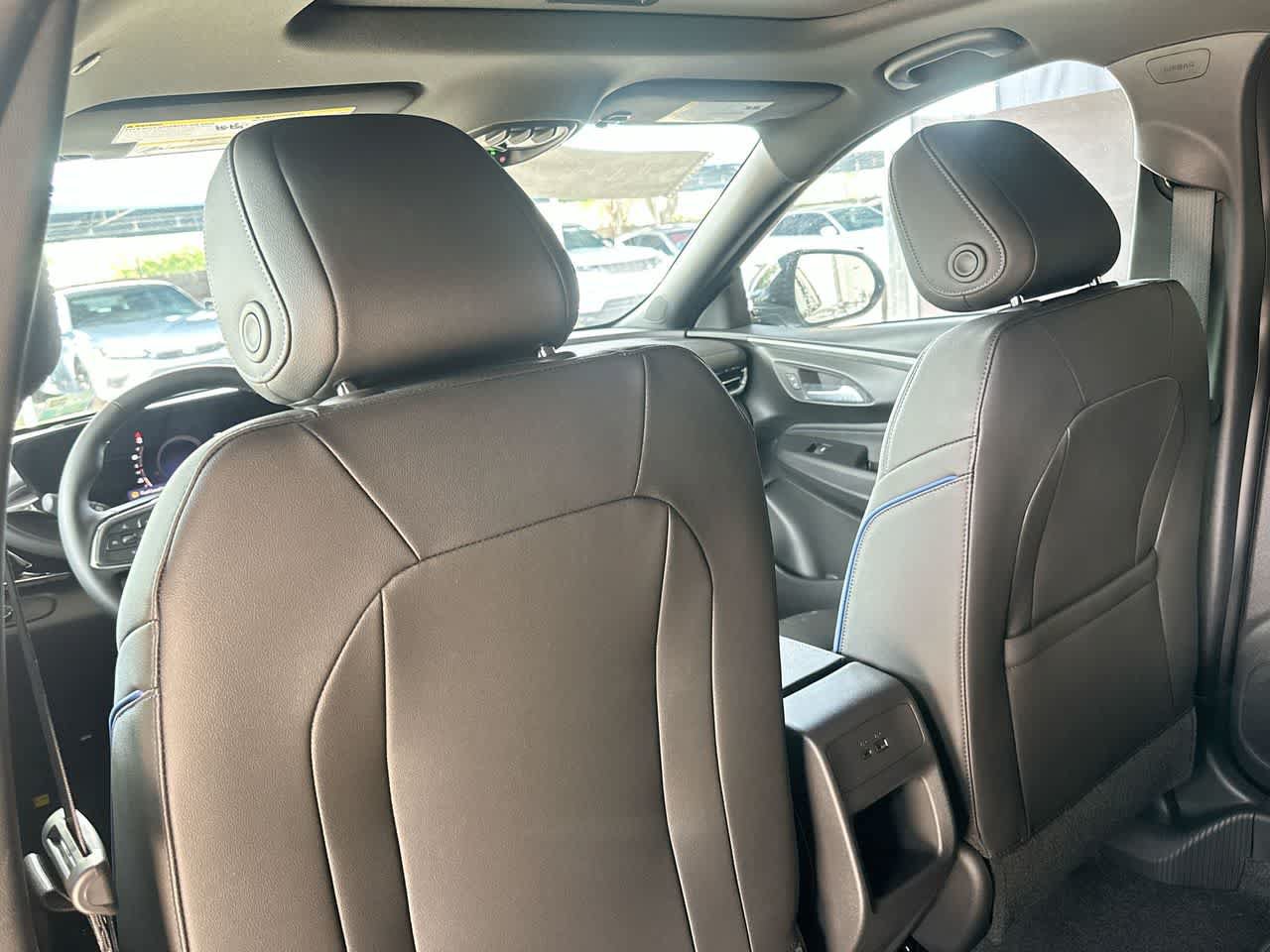 New 2026 Buick Envista Sport Touring w/ Convenience I Package FWD image 23