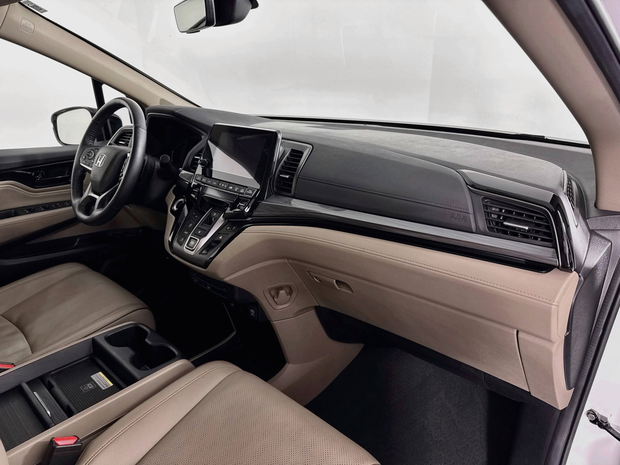 Certified 2024 Honda Odyssey Elite image 32