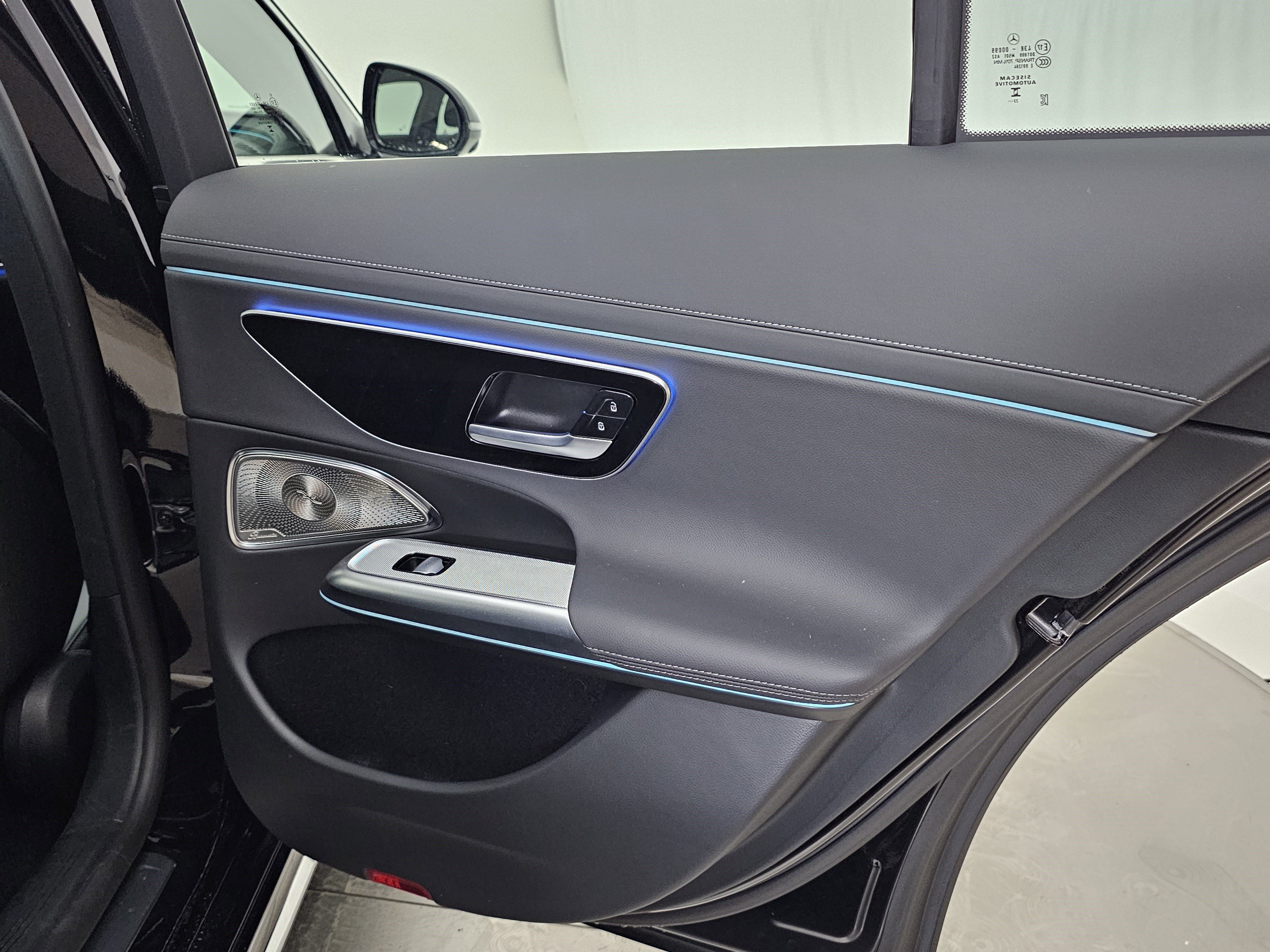 Used 2024 Mercedes-Benz E 350 4MATIC Sedan image 26