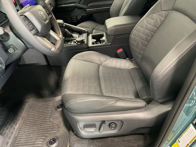 Used 2026 Toyota 4Runner TRD Off-Road Premium image 10