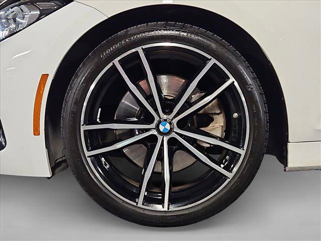 Certified 2024 BMW 330i Sedan w/ M Sport Package RWD image 25