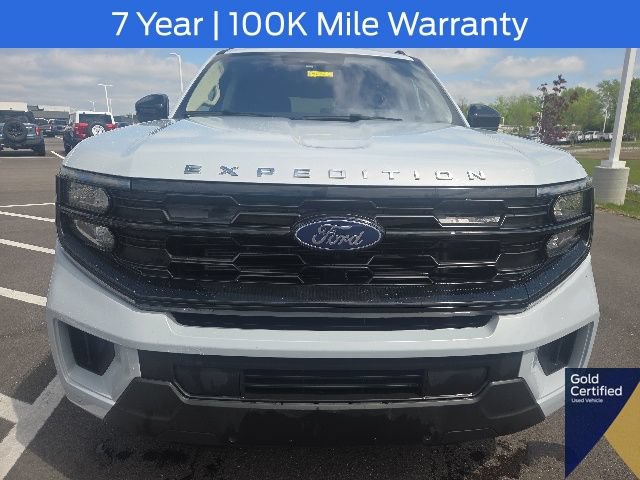 Used 2025 Ford Expedition Max Active AWD/4WD image 4