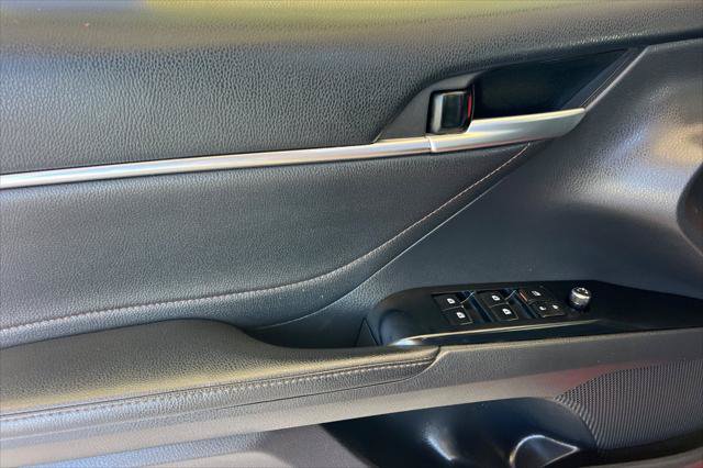 Certified 2018 Toyota Camry XLE w/ Audio Package FWD image 12