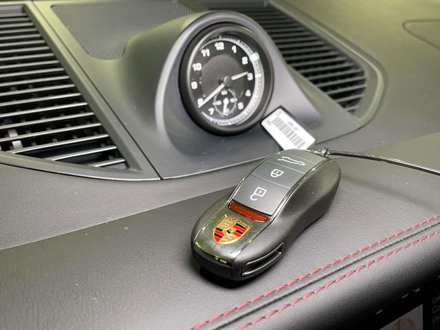 New 2026 Porsche Macan image 45