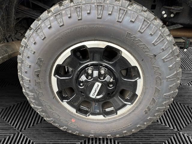 Certified 2026 Ford F250 Platinum w/ Tremor Off-Road Package image 14