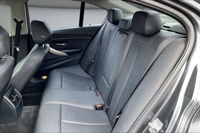 Used 2014 BMW 320i xDrive Sedan image 21