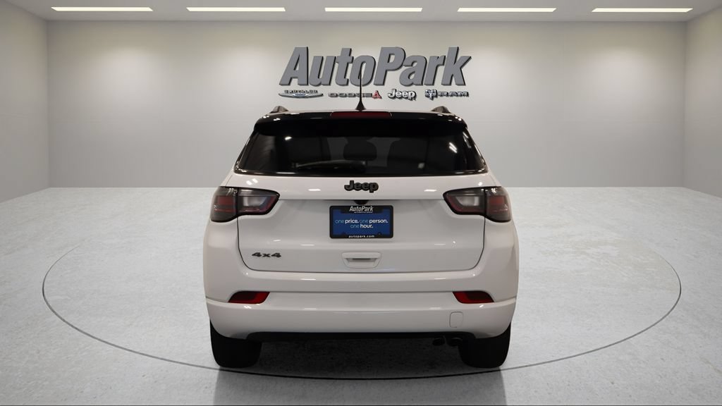 Certified 2022 Jeep Compass High Altitude AWD/4WD image 9