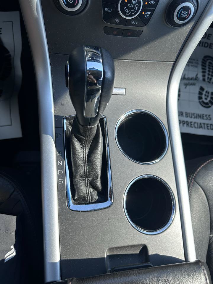 Used 2013 Ford Edge SEL FWD image 30