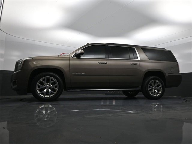 Used 2016 GMC Yukon XL SLT w/ Open Road Package image 32