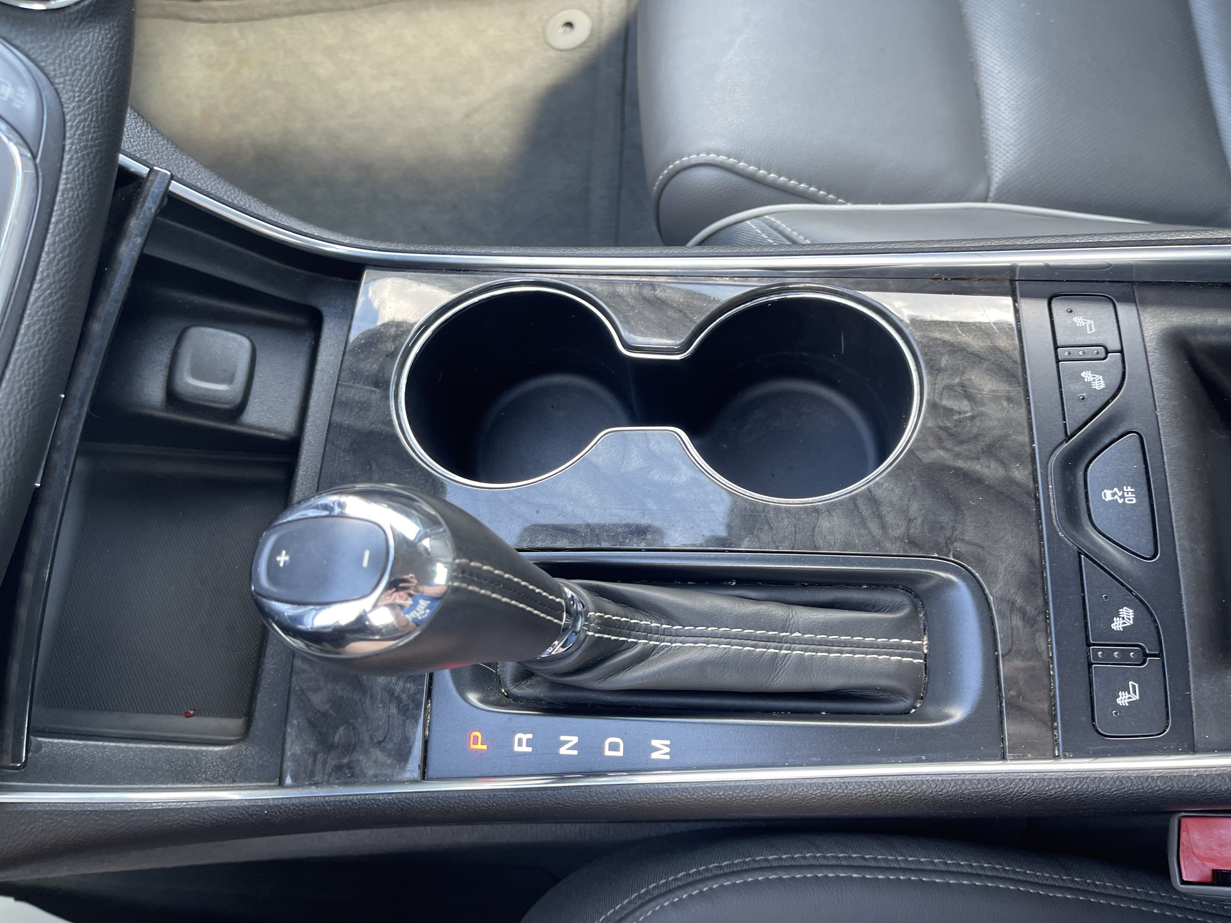 Used 2015 Chevrolet Impala LTZ FWD image 34