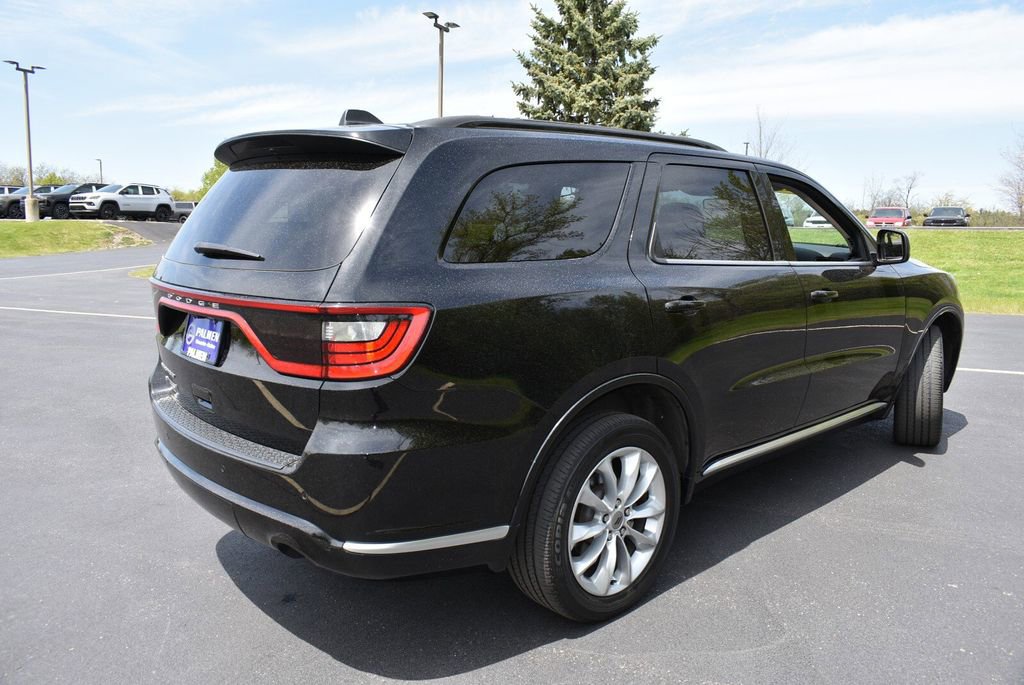 Used 2022 Dodge Durango SXT w/ Anodized Platinum Package AWD/4WD image 5