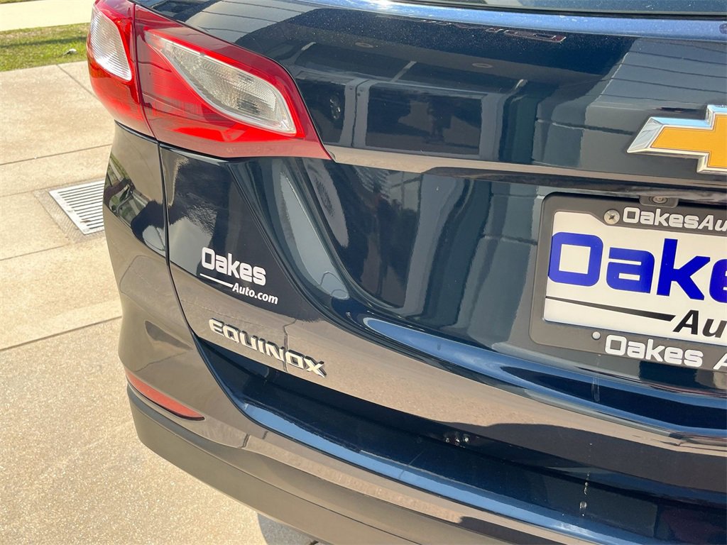 Used 2020 Chevrolet Equinox LS image 33