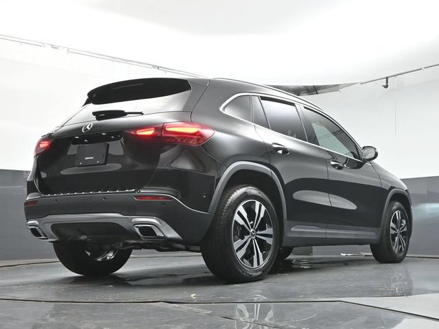 Certified 2025 Mercedes-Benz GLA 250 image 39
