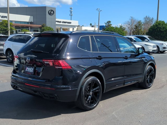 Used 2023 Volkswagen Tiguan SE R-Line image 5