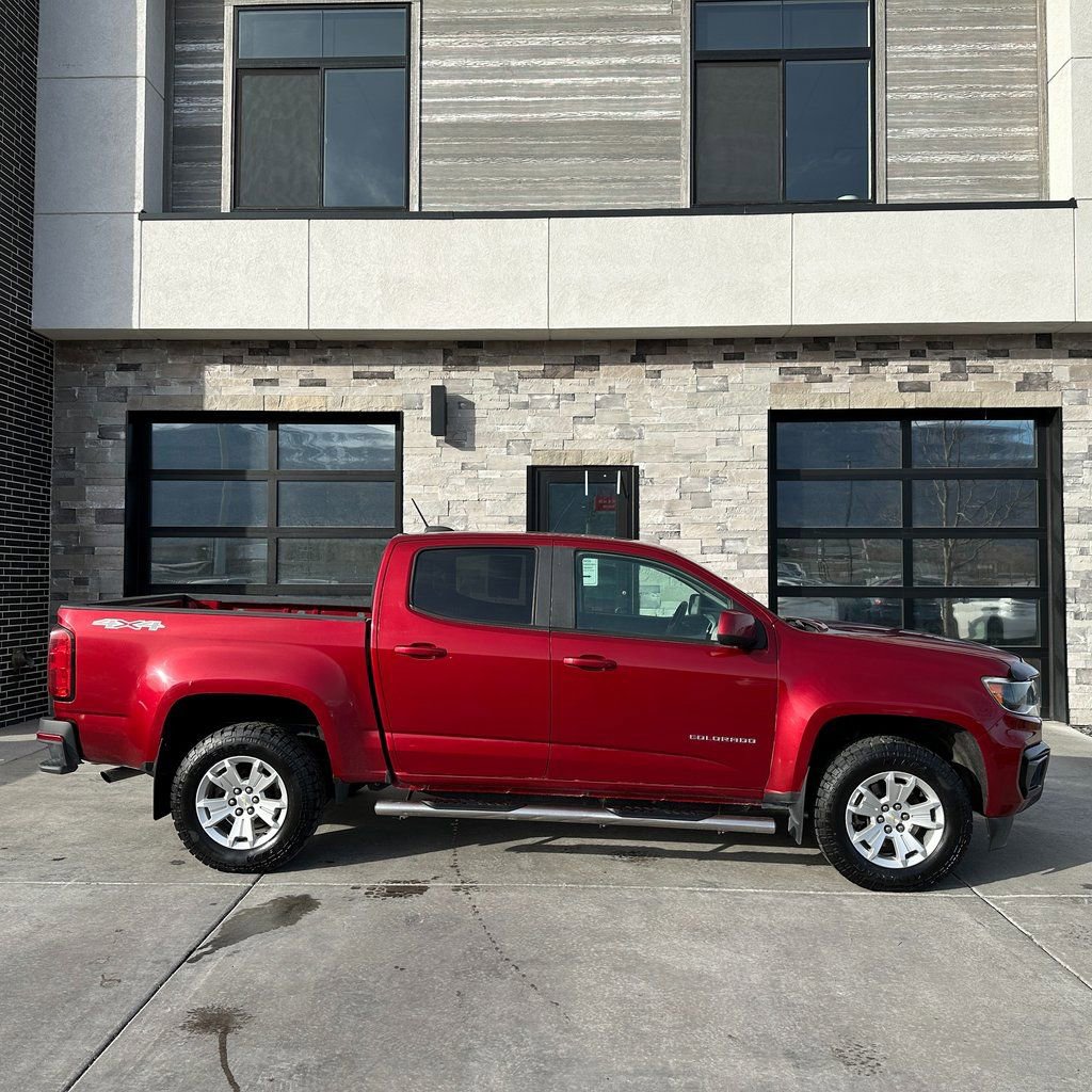 Used 2021 Chevrolet Colorado LT w/ LT Convenience Package AWD/4WD image 2
