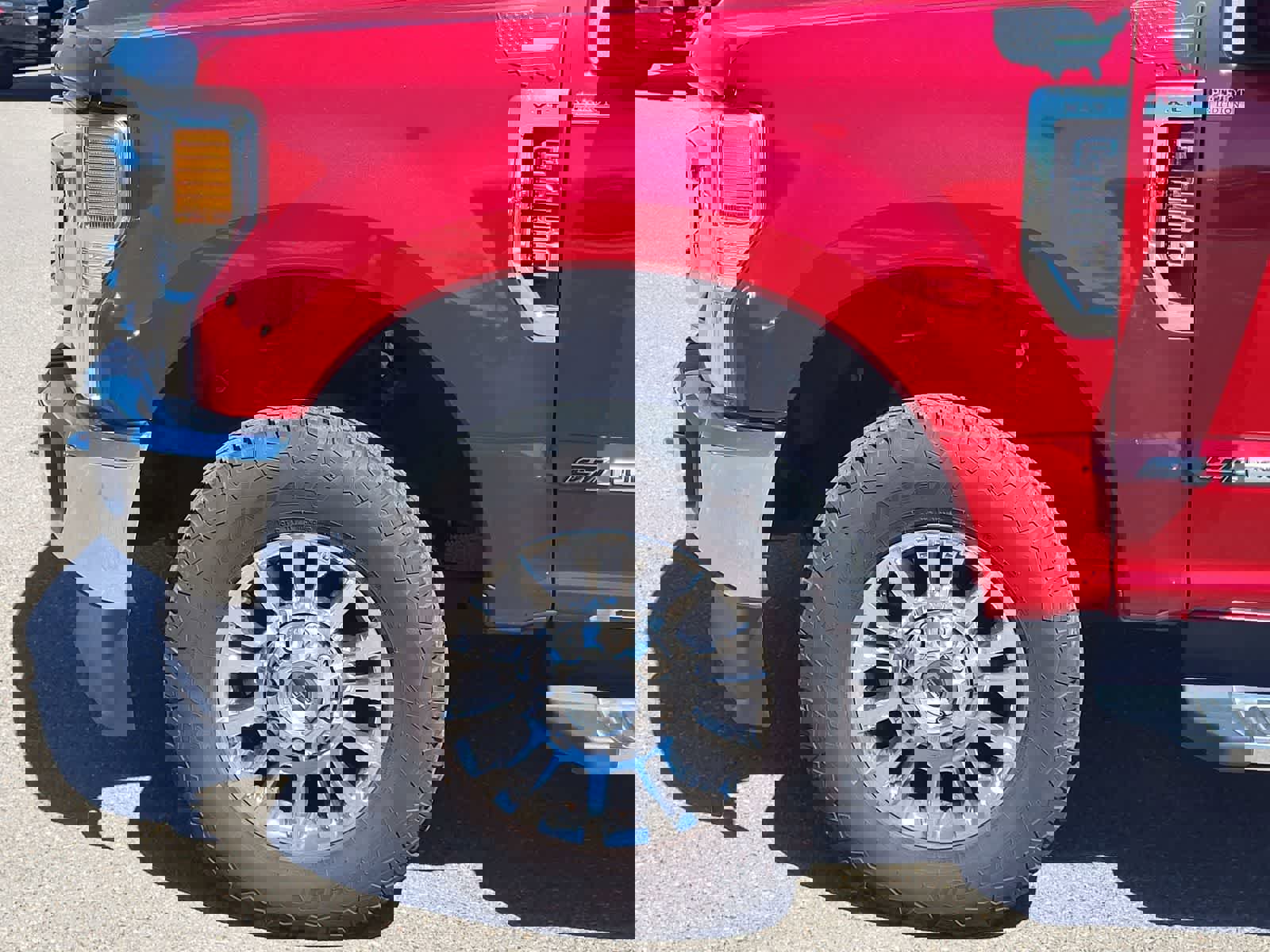 Used 2021 Ford F250 XLT w/ XLT Premium Package image 8