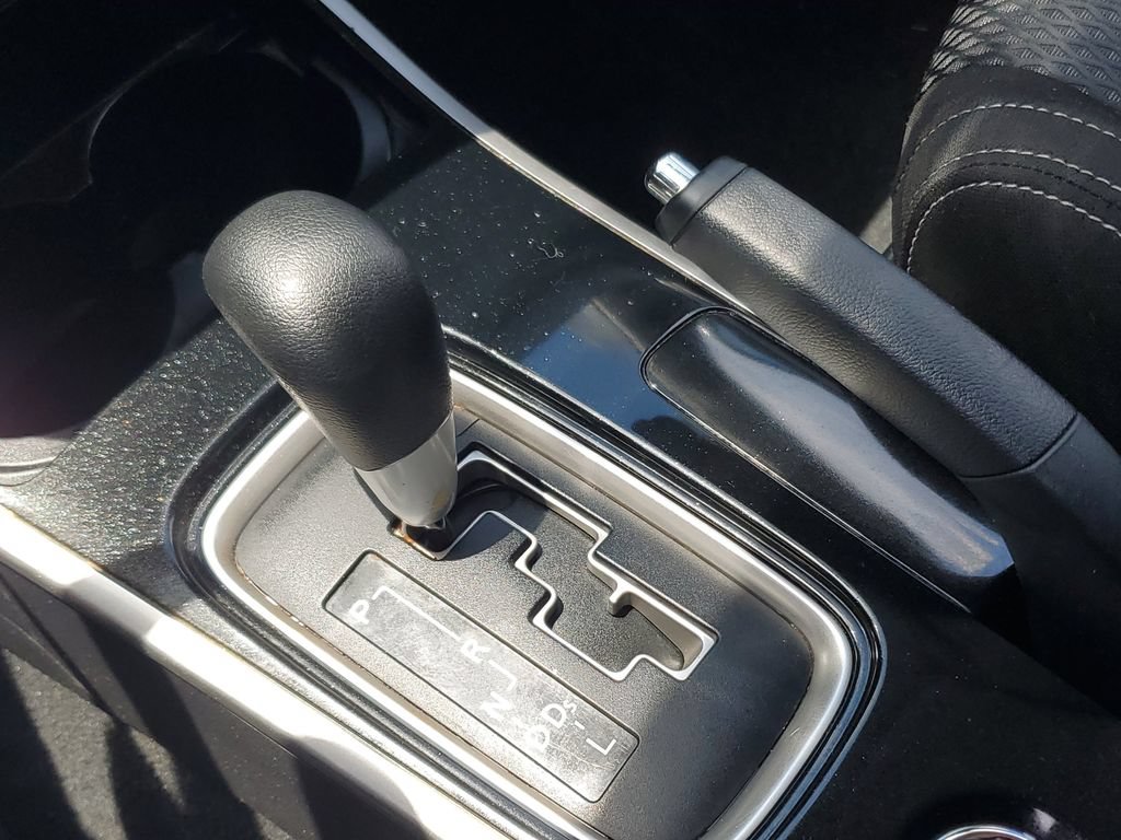 Used 2018 Mitsubishi Outlander ES AWD/4WD image 30