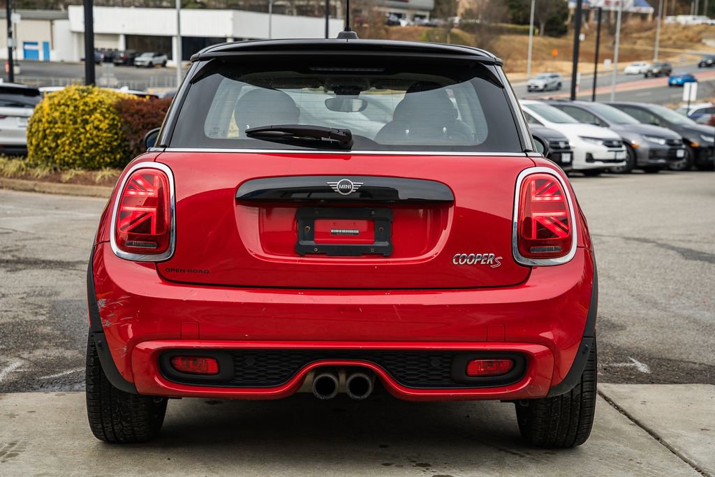 Used 2019 MINI Cooper S image 6