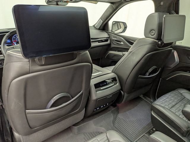Certified 2024 Cadillac Escalade V w/ LPO, ONYX Package AWD/4WD image 23