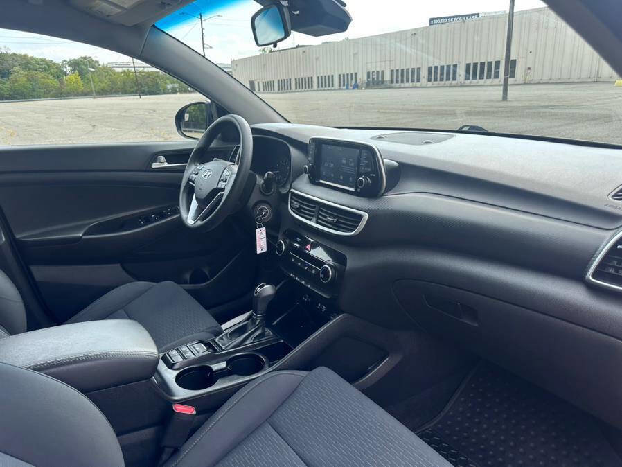 Used 2019 Hyundai Tucson SE image 21