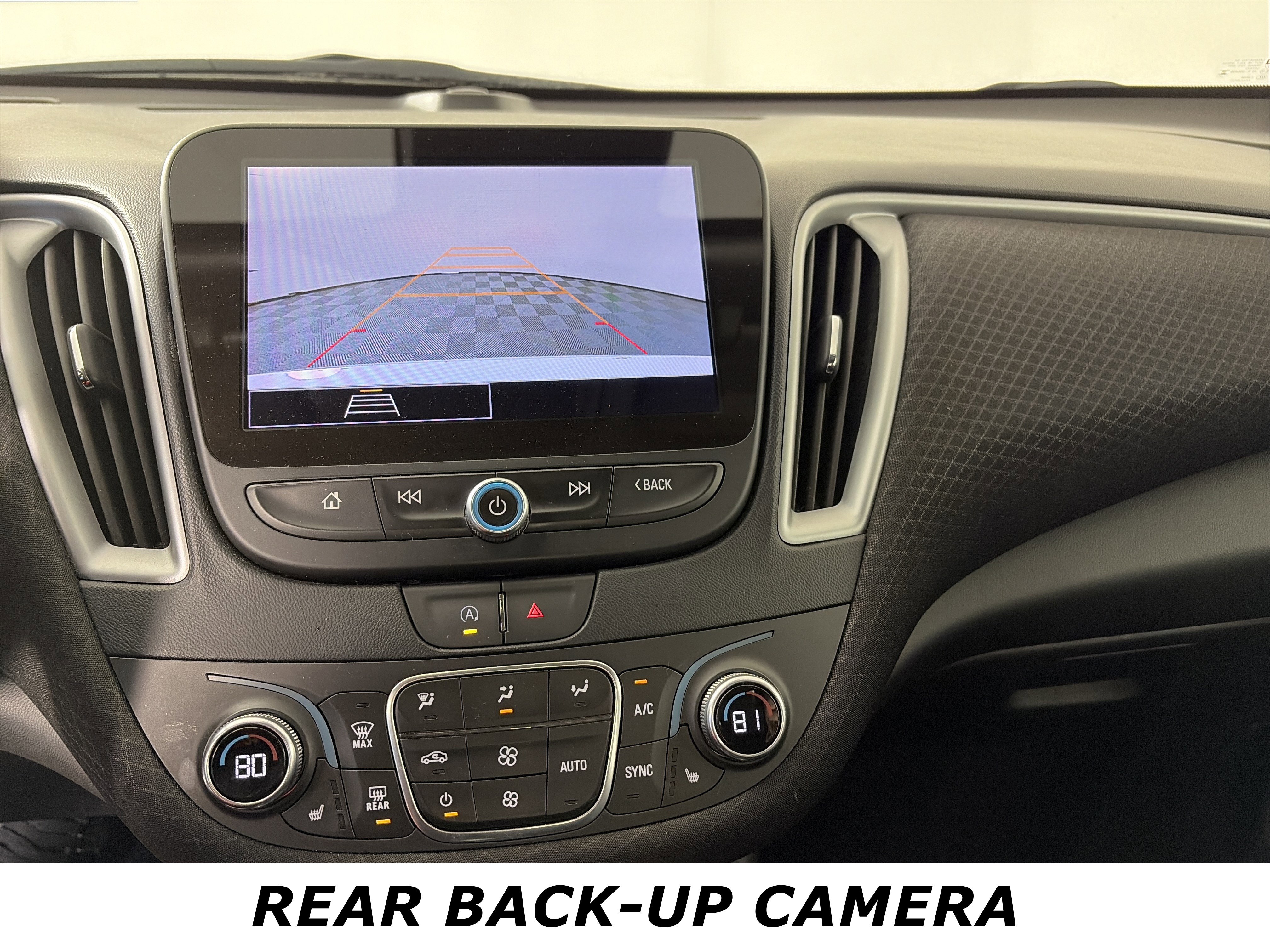 Used 2024 Chevrolet Malibu LT image 5